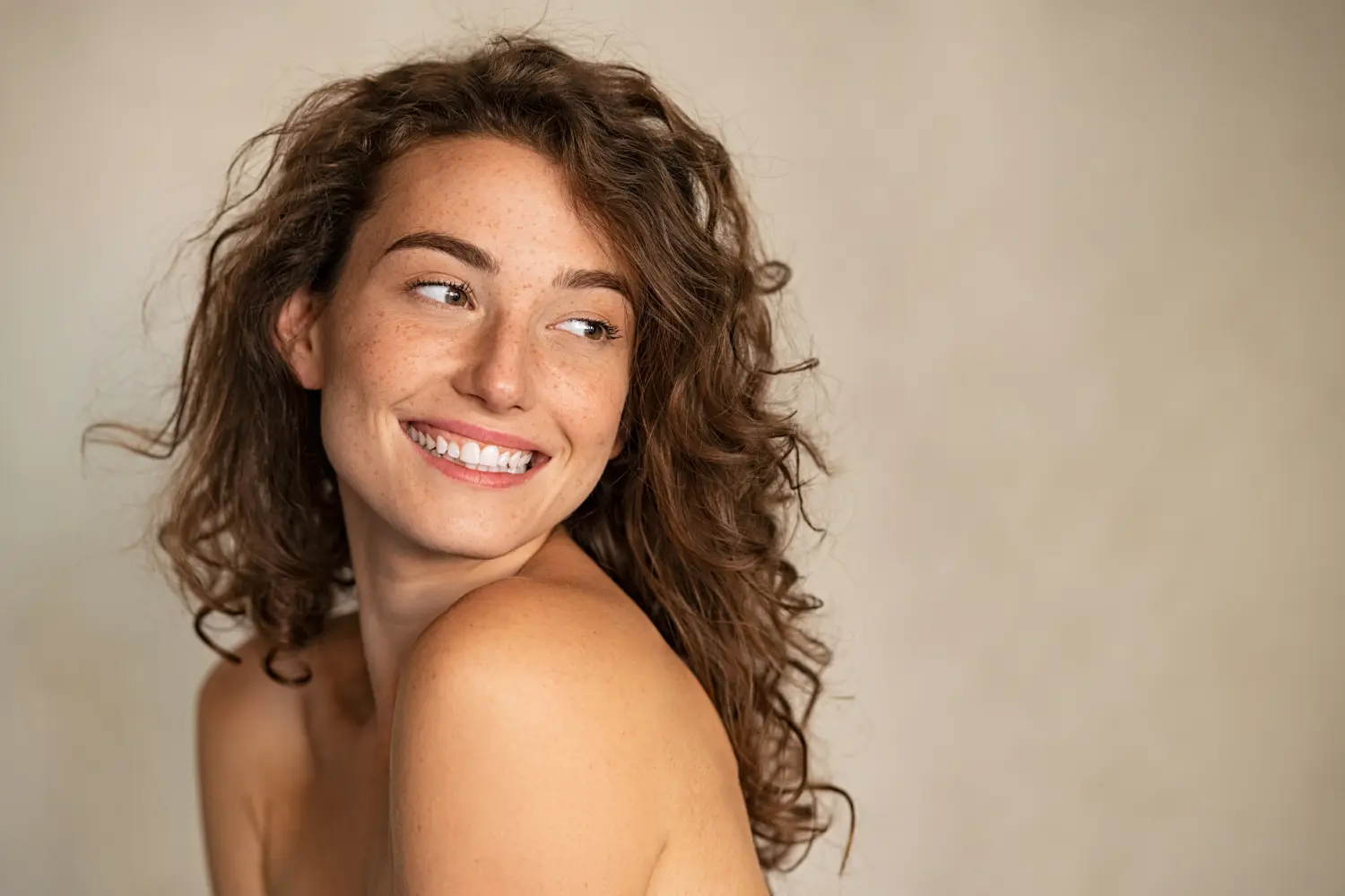 kosmetische Behandlung von Elysian Aesthetics